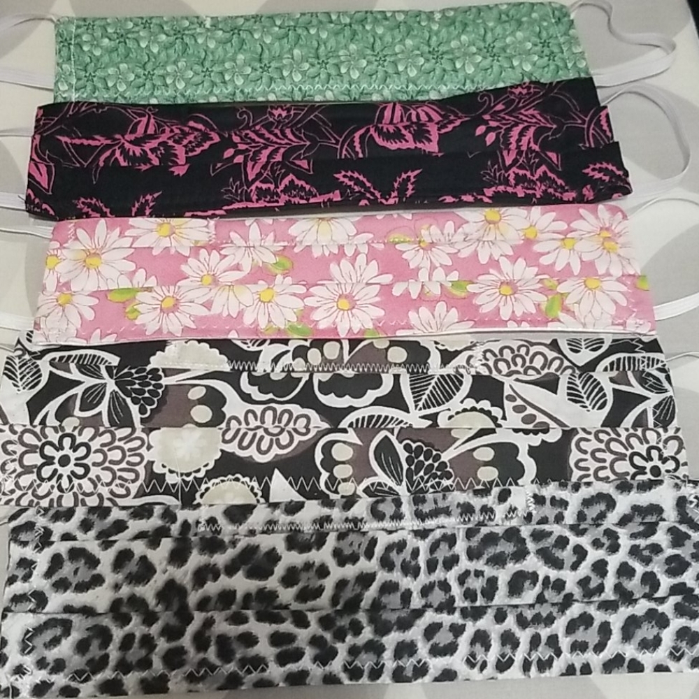 Set of 5 face masks